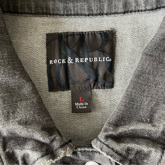 Rock & Republic Charcoal Denim Jacket With American Flag Accent - Picture 4 of 8